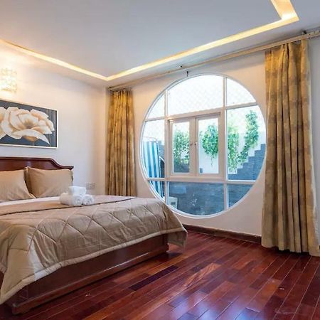 הו צ'י מין סיטי The Wooden Apartments - In The Heart Of Ben Thanh מראה חיצוני תמונה